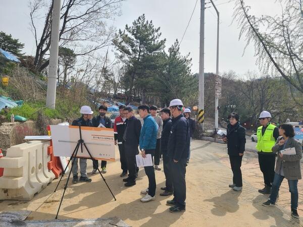 밀양시, 용두산 훼손지 도시생태복원사업 현장 점검