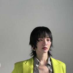 박규영, 파격 패션으로 시선 사로잡아…'오징어 게임2' 출연 앞두고 화제