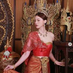 유인영, 화려한 태국 전통 의상 입고 눈부신 미모… "사극 촬영 어때?"
