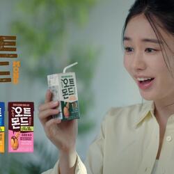 롯데칠성음료, '오트몬드' 광고모델로 배우 오정세·안은진 발탁