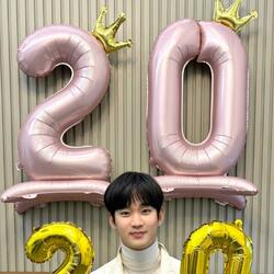 김수현, '눈물의 여왕' 20% 돌파 축하 "끝까지 함께 해요!"